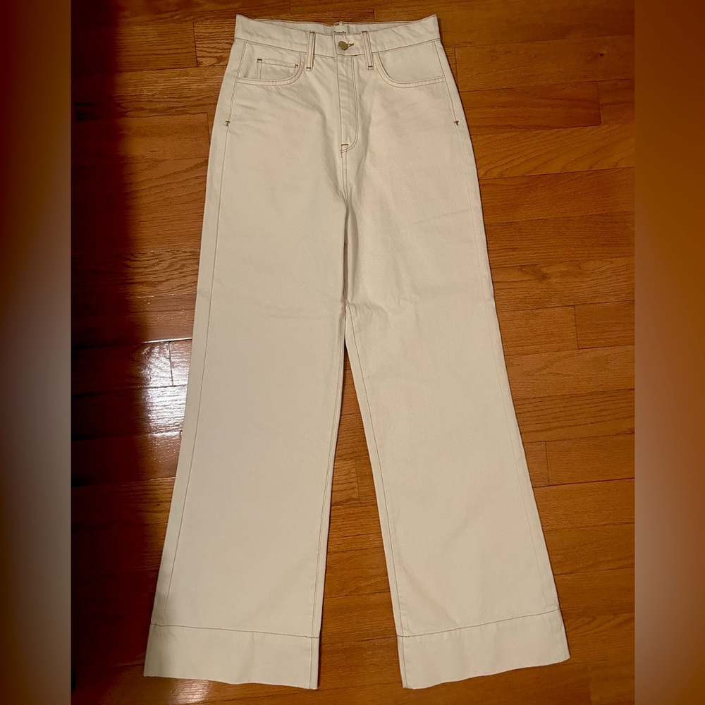 Triarchy Ms. Onassis V-High Rise Wide Leg - Off White, size 29,  tags on!